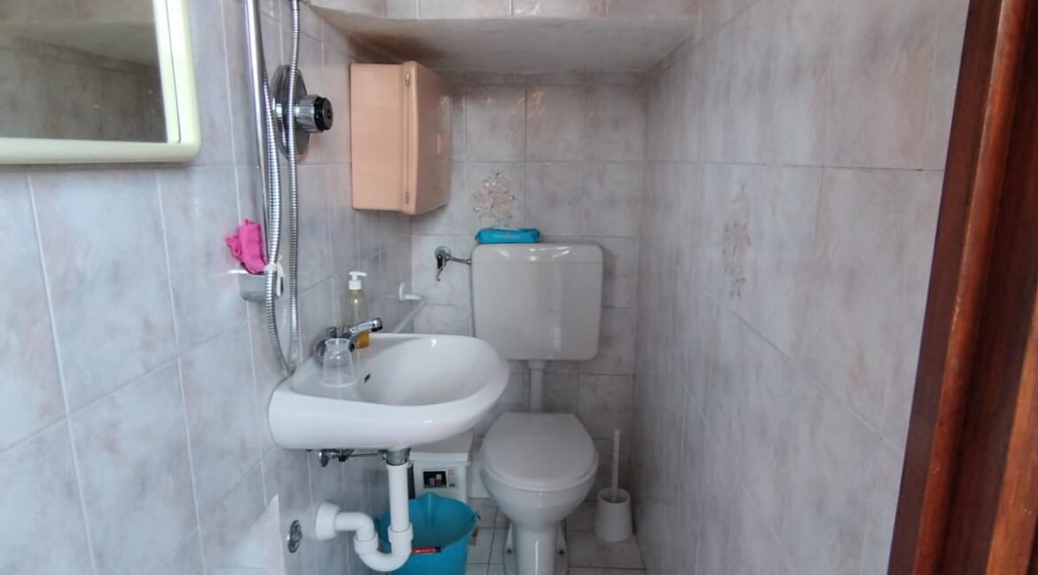 WhatsApp Image 2025-11-14 at 09.24.05 (7)