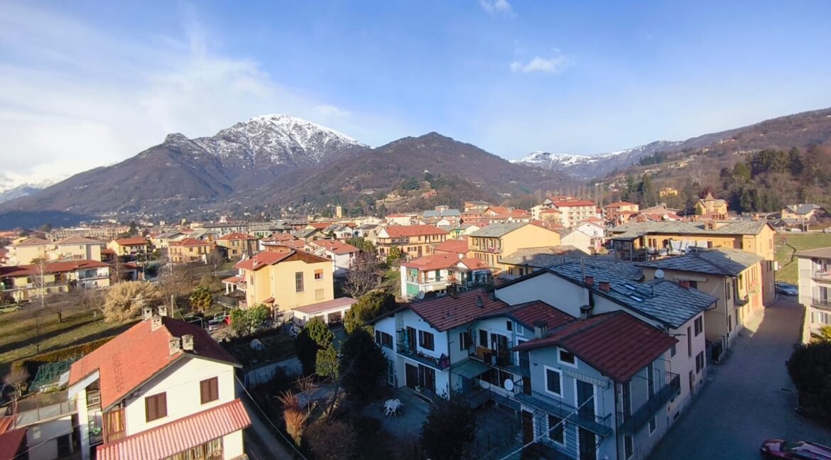 WhatsApp Image 2026-01-08 at 13.55.55 (1)